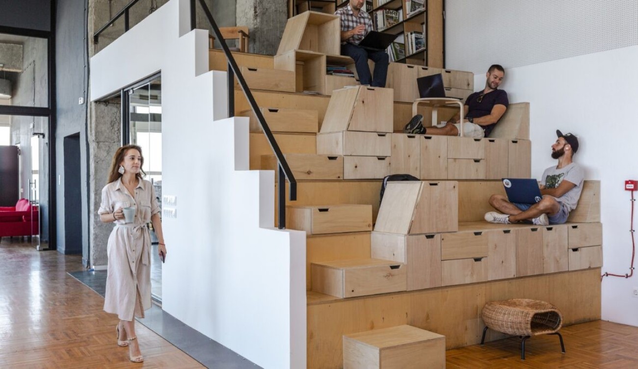 Régiós szinten kapcsolja össze a startup- és az IT-ökoszisztémát a Puzl CowOrKing budapesti irodahelyiségének nyitórendezvénye