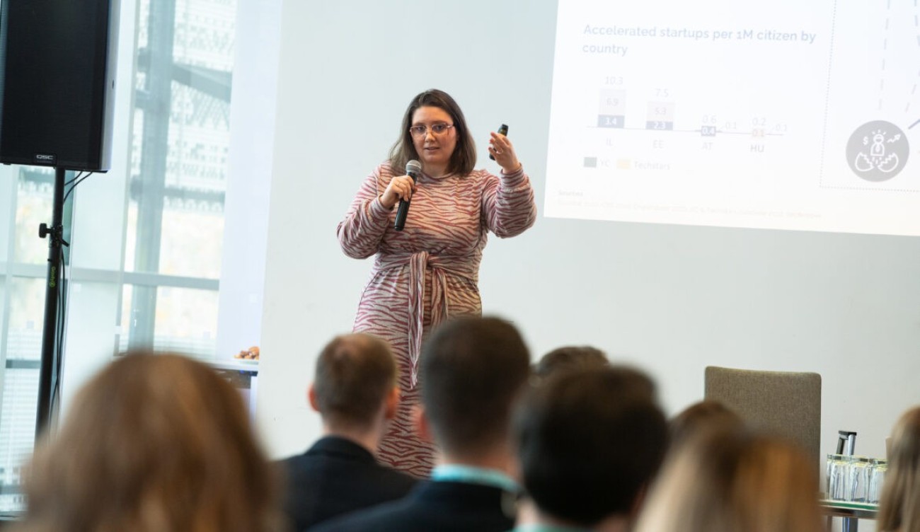 Jakab Kitti: Karácsonykor nincs olyan, hogy fontos e-mail