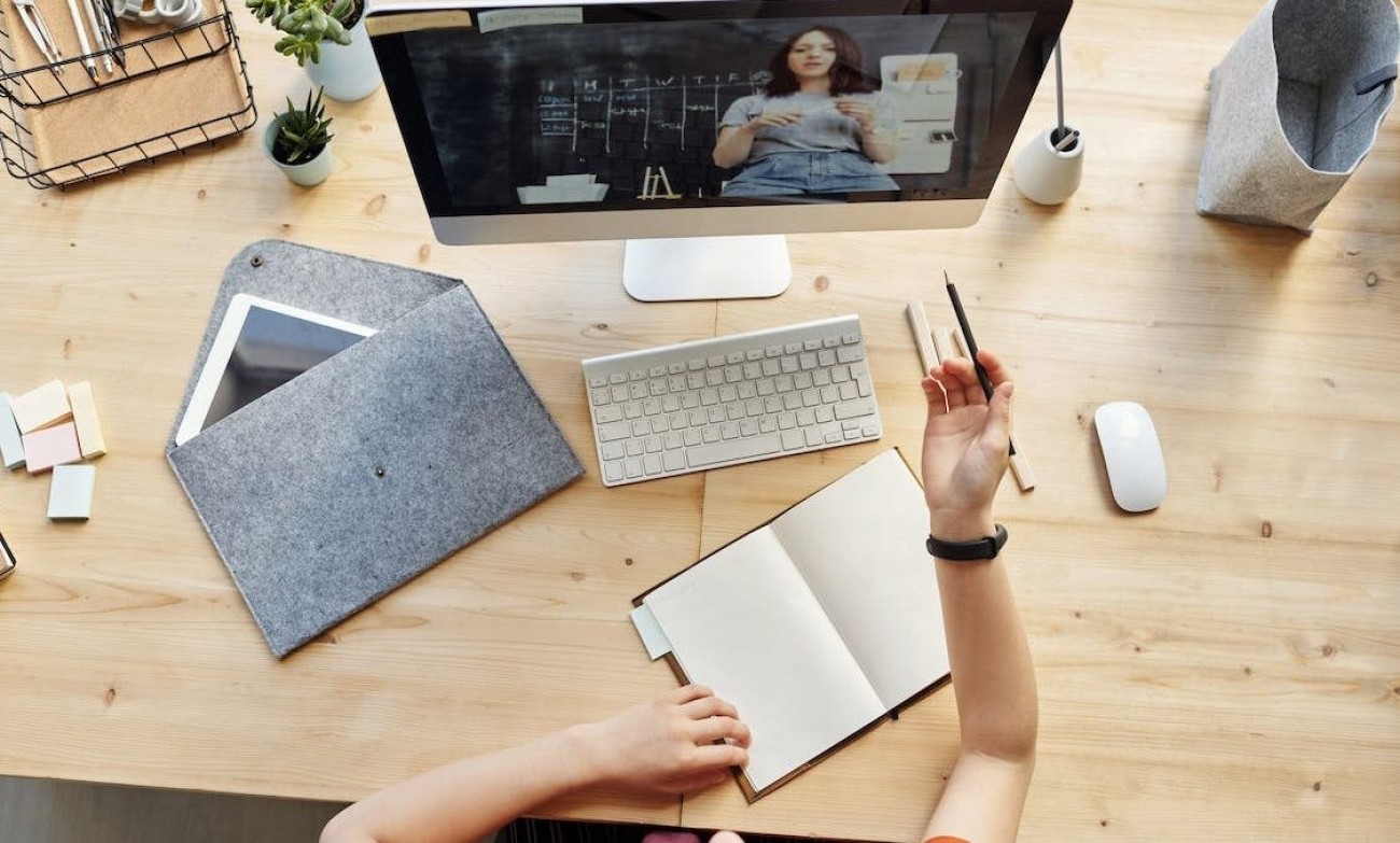 Új startup segíti a fiatal munkavállalókat