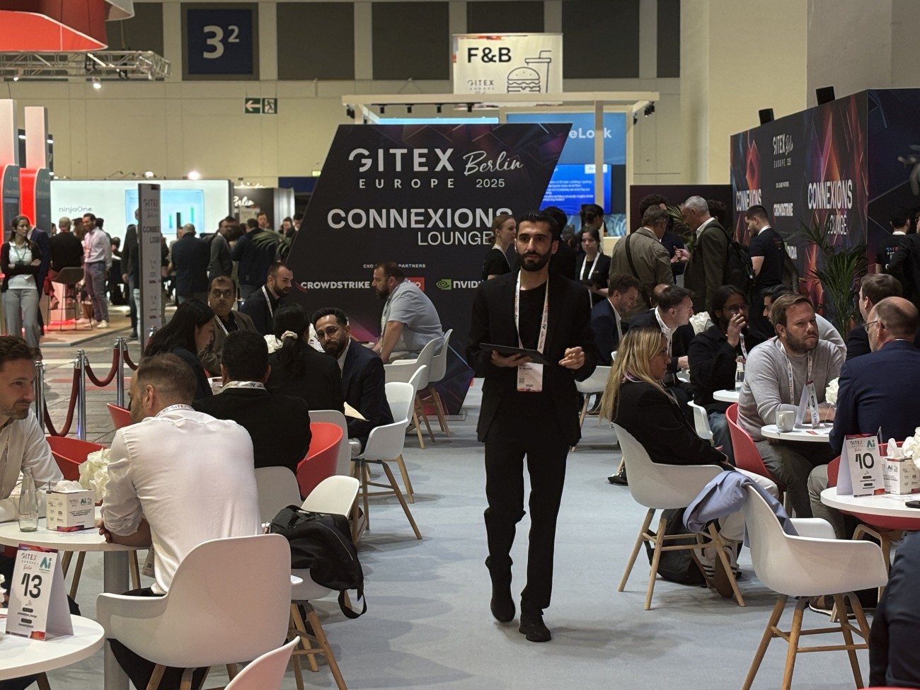 A szakmai beszélgetéseké volt a főszerep a GITEX EUROPE második napján