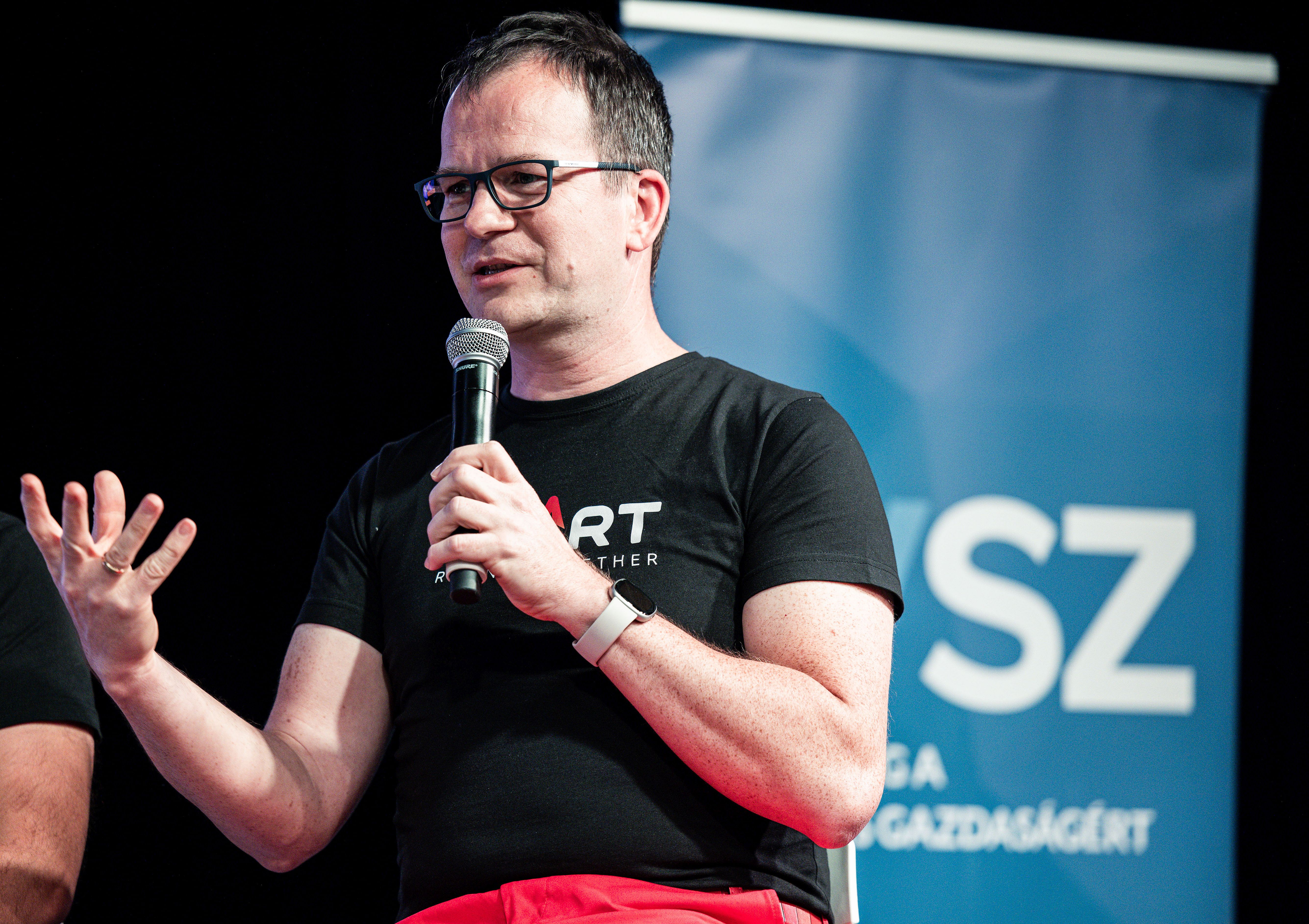 STA_5255_IVSZ_Startup Online